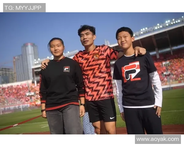 上海飞盘队创新防反战术解析助力球队崛起与发展