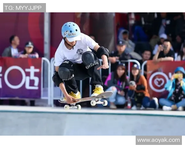 深圳极限运动队在世界滑板锦标赛中的个人能力表现深度点评与分析 深圳极限运动队在世界滑板锦标赛中的个人能力表现深度点评与分析